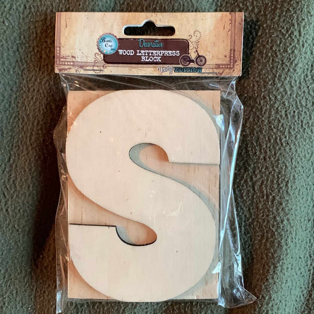 NIP Bottle Cap Inc. Wood letterpress block “S” vintage edition. 3 1/2” x 5”